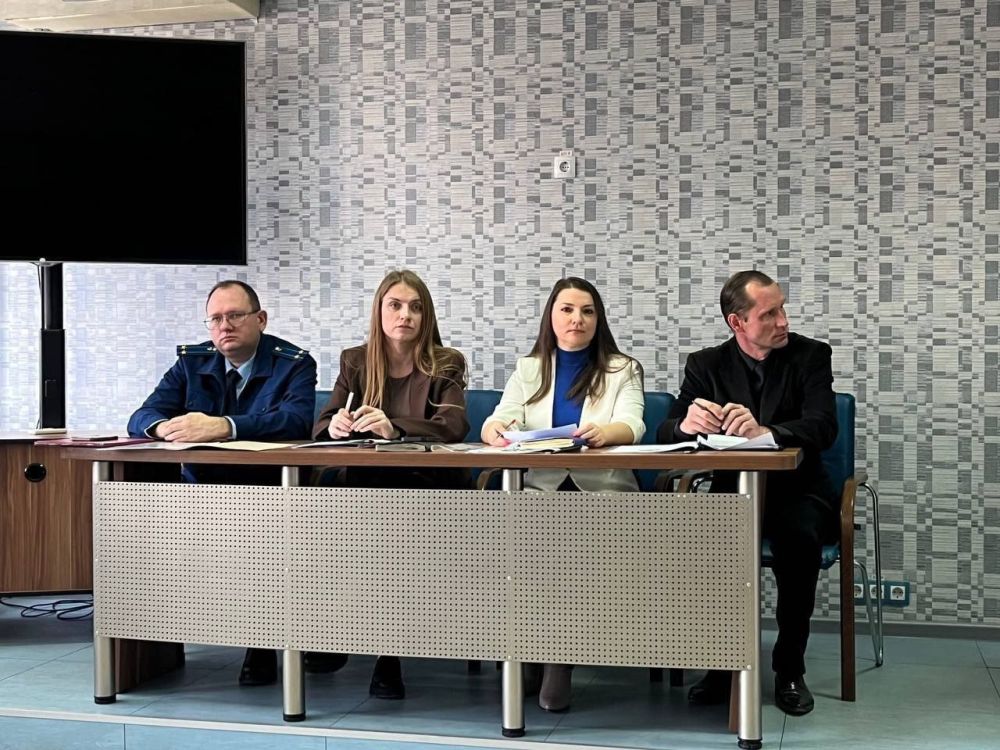 12.03.2025 в Минюсте ЛНР состоялся семинар-совещание по вопросам подготовки и оформления проектов нормативных правовых актов 12.03.2025 в Минюсте ЛНР состоялся семинар-совещание по вопросам подготовки и оформления проектов нормативных правовых актов