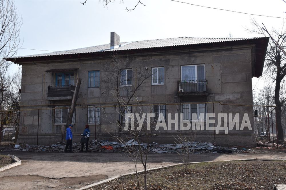 В Первомайске регион-шеф Калужская область активно ведет ремонтно-восстановительные работы жилого дома В Первомайске регион-шеф Калужская область активно ведет ремонтно-восстановительные работы жилого дома