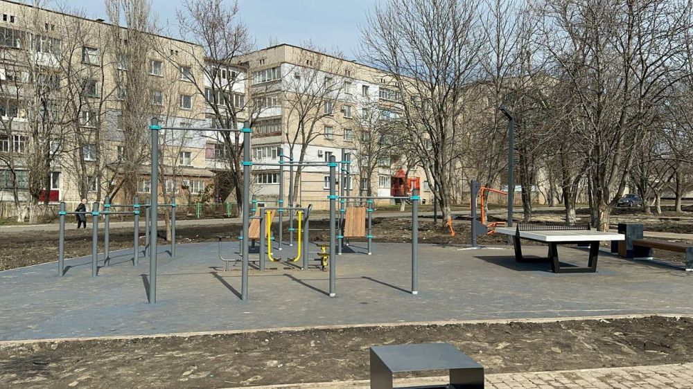 Андрей Рубанцов: Сегодня в Ровеньках состоялось торжественное открытие игровой площадки в сквере воинов-интернационалистов Андрей Рубанцов: Сегодня в Ровеньках состоялось торжественное открытие игровой площадки в сквере воинов-интернационалистов