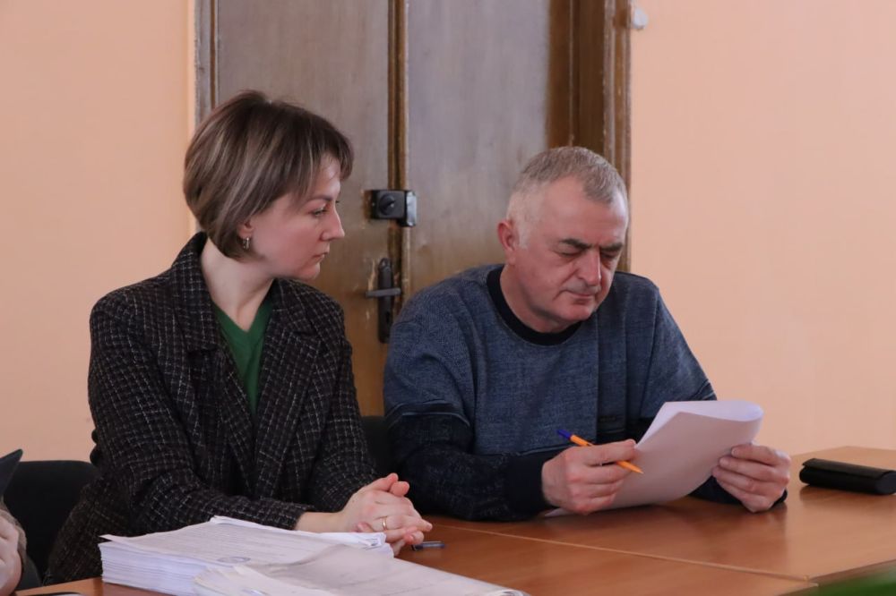 Евгений Бондарь: Заседание согласительной комиссии по вопросу согласования местоположения границ земельных участков при выполнении комплексных кадастровых работ состоялось в Администрации муниципалитета Евгений Бондарь: Заседание согласительной комиссии по вопросу согласования местоположения границ земельных участков при выполнении комплексных кадастровых работ состоялось в Администрации муниципалитета