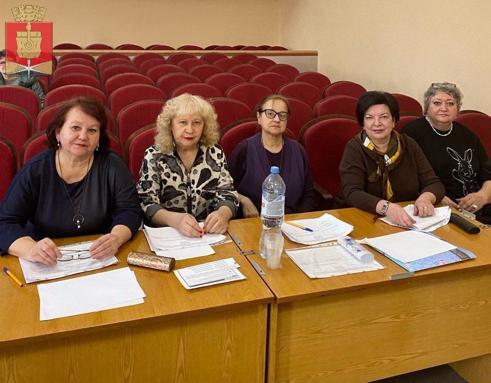 12 марта 2025 года в Алчевской детской музыкальной школе #1 имени Ивана Алчевского состоялся 1 тур республиканского смотра-конкурса индивидуального исполнительского мастерства среди обучающихся детских музыкальных школ и... 12 марта 2025 года в Алчевской детской музыкальной школе #1 имени Ивана Алчевского состоялся 1 тур республиканского смотра-конкурса индивидуального исполнительского мастерства среди обучающихся детских музыкальных школ и...