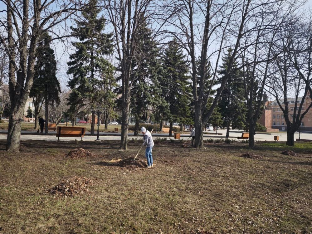 Сезон субботников открыт Сезон субботников открыт