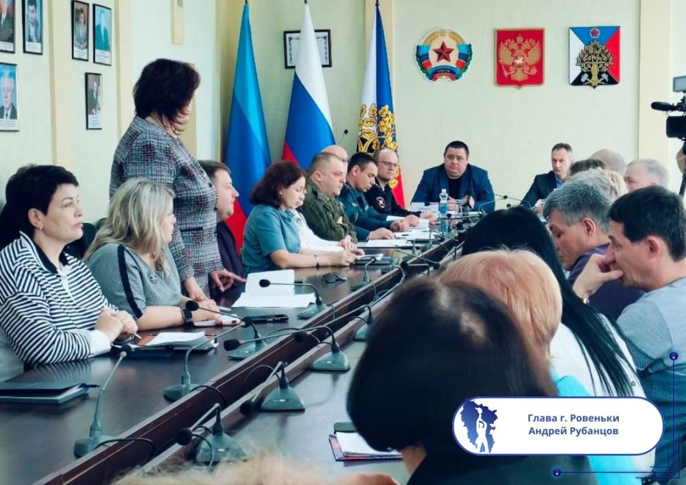 Подборка о ГЛАВном. Глава г. Кировск - Виктория Сергеева Подборка о ГЛАВном. Глава г. Кировск - Виктория Сергеева