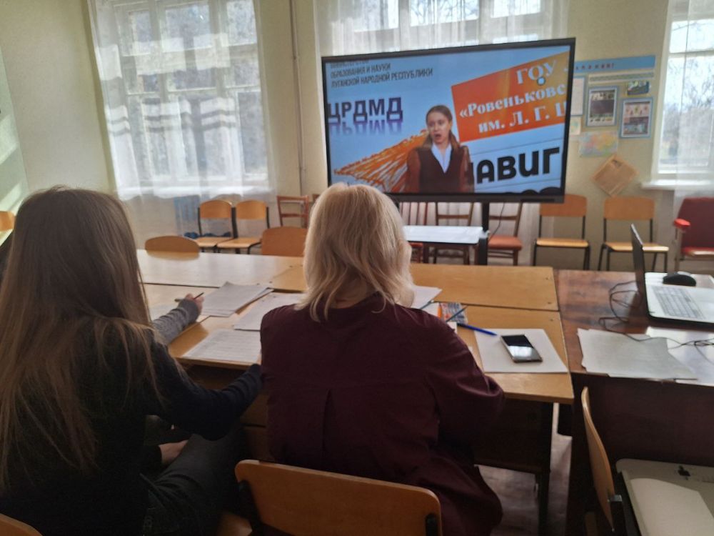 14.03.2025 подведены итоги проведения муниципального этапа Всероссийского конкурса юных чтецов «Живая классика», который состоялся в Доме творчества детей и юношества (заочно) 14.03.2025 подведены итоги проведения муниципального этапа Всероссийского конкурса юных чтецов «Живая классика», который состоялся в Доме творчества детей и юношества (заочно)