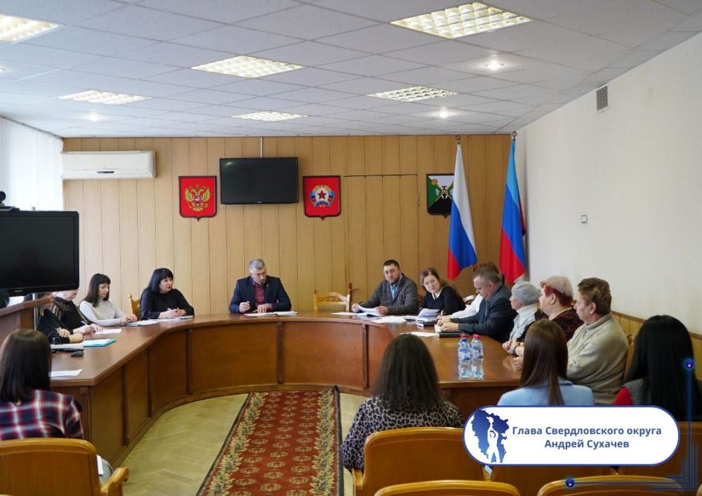 Подборка о ГЛАВном. Глава г. Кировск - Виктория Сергеева Подборка о ГЛАВном. Глава г. Кировск - Виктория Сергеева