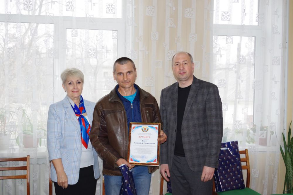 Сергей Крамаренко: В этом году День работников жилищно-коммунального хозяйства и бытового обслуживания населения отметят 16 марта Сергей Крамаренко: В этом году День работников жилищно-коммунального хозяйства и бытового обслуживания населения отметят 16 марта