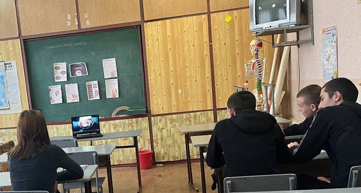 Школьникам рассказали о пагубном вреде наркотиков Школьникам рассказали о пагубном вреде наркотиков