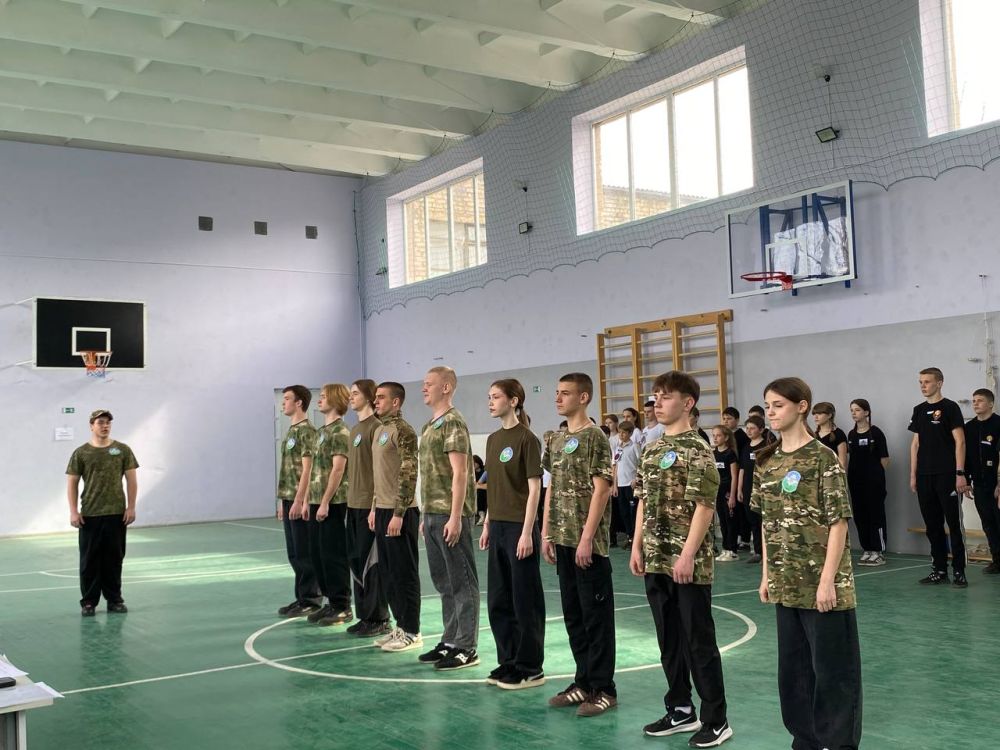 Сила, мужество, отвага: школьники Суходольска приняли участие в игре «Зарница» Сила, мужество, отвага: школьники Суходольска приняли участие в игре «Зарница»