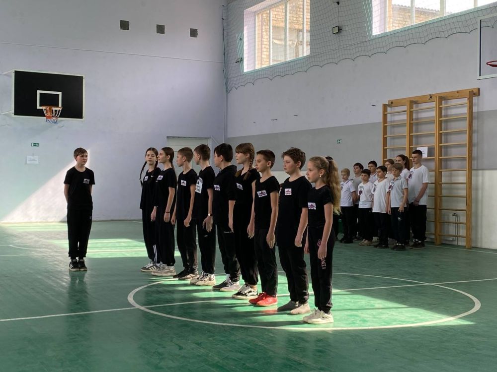 Сила, мужество, отвага: школьники Суходольска приняли участие в игре «Зарница» Сила, мужество, отвага: школьники Суходольска приняли участие в игре «Зарница»