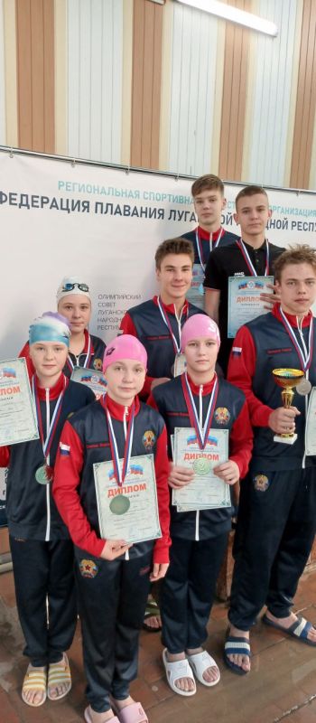 Плавание как искусство: Молодогвардейская и Краснодонская спортивные школы показали прекрасный результат на республиканских плавательных соревнованиях Плавание как искусство: Молодогвардейская и Краснодонская спортивные школы показали прекрасный результат на республиканских плавательных соревнованиях