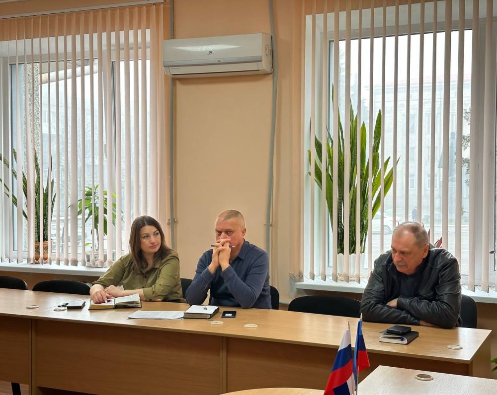 Андрей Рубанцов: Традиционно, рабочую неделю начинаем с личного приёма граждан Андрей Рубанцов: Традиционно, рабочую неделю начинаем с личного приёма граждан