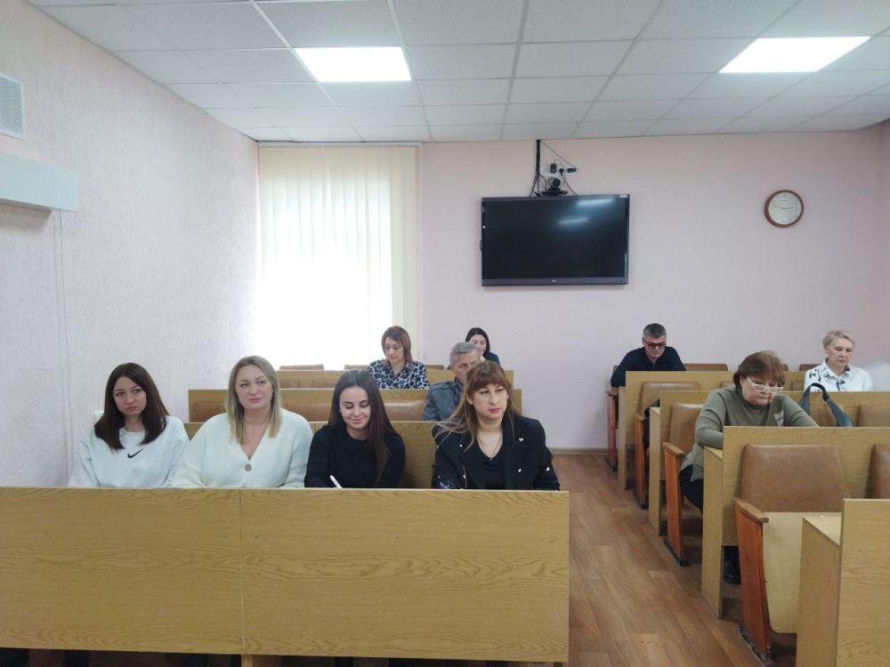 В Администрации городского округа город Ровеньки состоялось заседание Штаба по организации и проведению муниципального этапа Всероссийской военно-патриотической игры «Зарница 2.0» В Администрации городского округа город Ровеньки состоялось заседание Штаба по организации и проведению муниципального этапа Всероссийской военно-патриотической игры «Зарница 2.0»