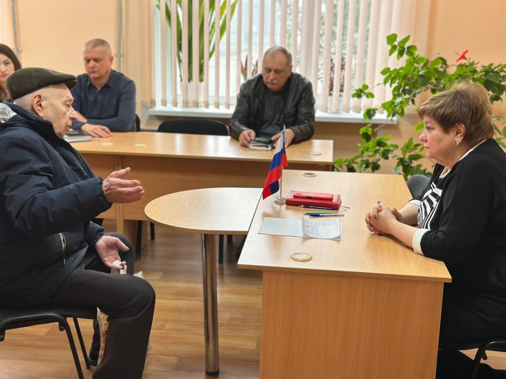 Сегодня, по поручению Главы Администрации городского округа приём граждан по личным вопросам провела первый заместитель Главы городского округа Татьяна Хрипачева Сегодня, по поручению Главы Администрации городского округа приём граждан по личным вопросам провела первый заместитель Главы городского округа Татьяна Хрипачева