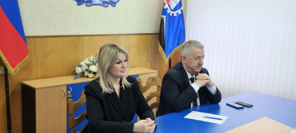 Виктор Водолацкий: Сегодня рабочий день провел в городе Стаханов Луганской Народной Республики Виктор Водолацкий: Сегодня рабочий день провел в городе Стаханов Луганской Народной Республики
