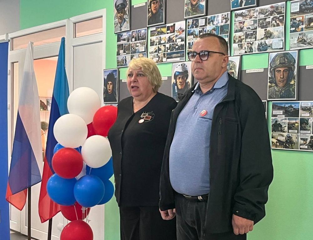 «Зарница 2.0» — это не просто игра, это настоящая школа мужества, дружбы и любви к Родине! «Зарница 2.0» — это не просто игра, это настоящая школа мужества, дружбы и любви к Родине!