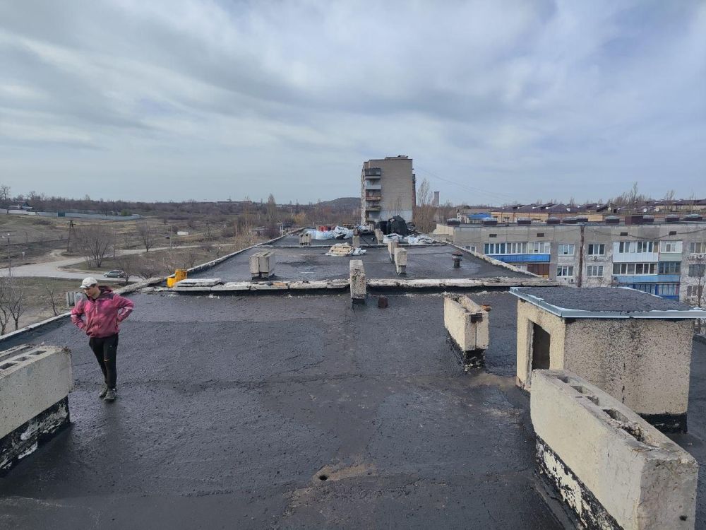 Регионы-шефы продолжают активную работу по восстановлению и развитию новых российских регионов Регионы-шефы продолжают активную работу по восстановлению и развитию новых российских регионов