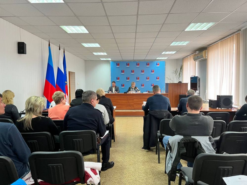 Альберт Зинченко: Сегодня принял участие в XХIX заседании сессии I созыва Совета депутатов Станично-Луганского муниципального округа Луганской Народной Республики Альберт Зинченко: Сегодня принял участие в XХIX заседании сессии I созыва Совета депутатов Станично-Луганского муниципального округа Луганской Народной Республики