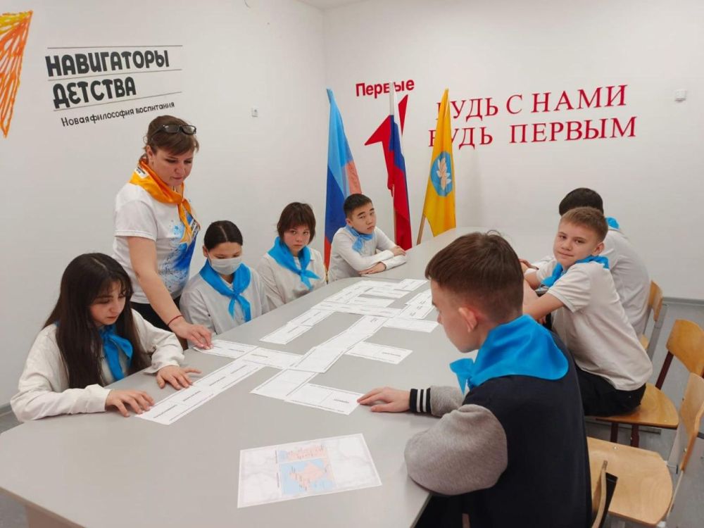 Школьники Калмыкии и Нижнего Нагольчика провели игру "Путешествие Екатерины II в Крым" Школьники Калмыкии и Нижнего Нагольчика провели игру "Путешествие Екатерины II в Крым"