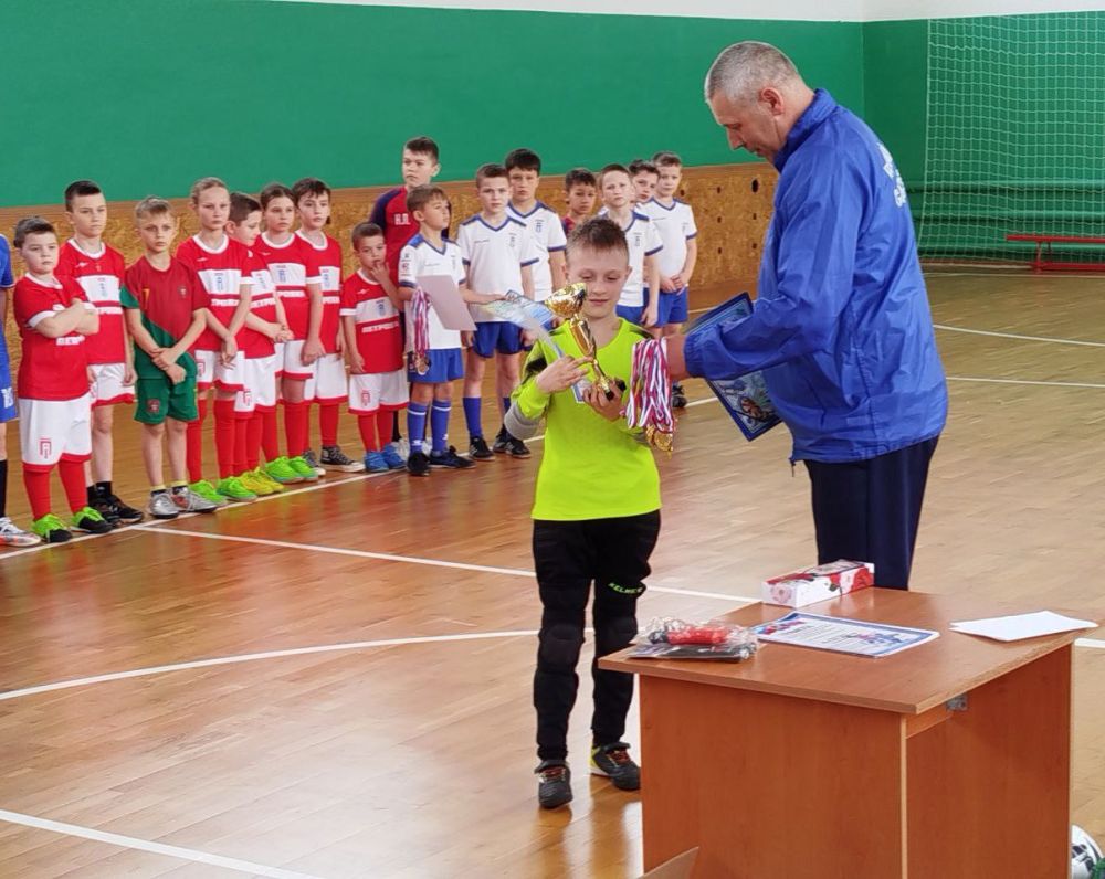 Краснодонские футболисты – чемпионы Лутугинского первенства! Краснодонские футболисты – чемпионы Лутугинского первенства!