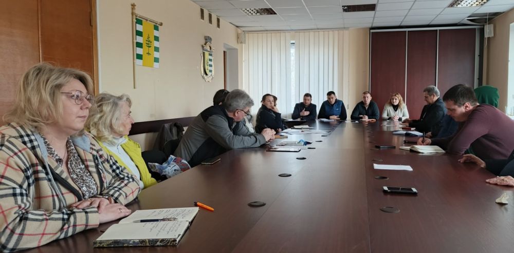 14.03.2025 в Администрации городского округа г. Рубежное состоялось очередное заседание рабочей группы межведомственной комиссии Луганской Народной Республики по противодействию нелегальной занятости на территории... 14.03.2025 в Администрации городского округа г. Рубежное состоялось очередное заседание рабочей группы межведомственной комиссии Луганской Народной Республики по противодействию нелегальной занятости на территории...