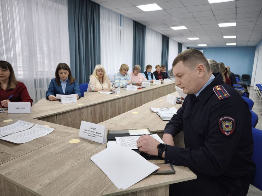 Евгений Морозов: Принял участие в XXXI заседании Совета городского округа муниципальное образование городской округ город Брянка Луганской Народной Республики Евгений Морозов: Принял участие в XXXI заседании Совета городского округа муниципальное образование городской округ город Брянка Луганской Народной Республики