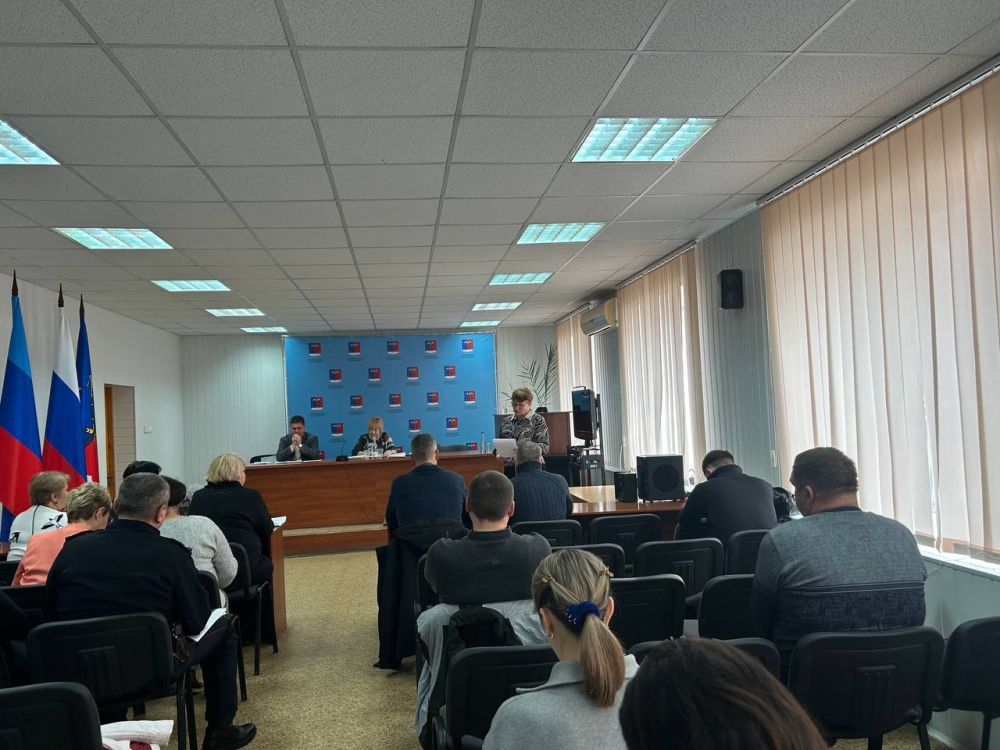 Альберт Зинченко: Сегодня принял участие в XХIX заседании сессии I созыва Совета депутатов Станично-Луганского муниципального округа Луганской Народной Республики Альберт Зинченко: Сегодня принял участие в XХIX заседании сессии I созыва Совета депутатов Станично-Луганского муниципального округа Луганской Народной Республики