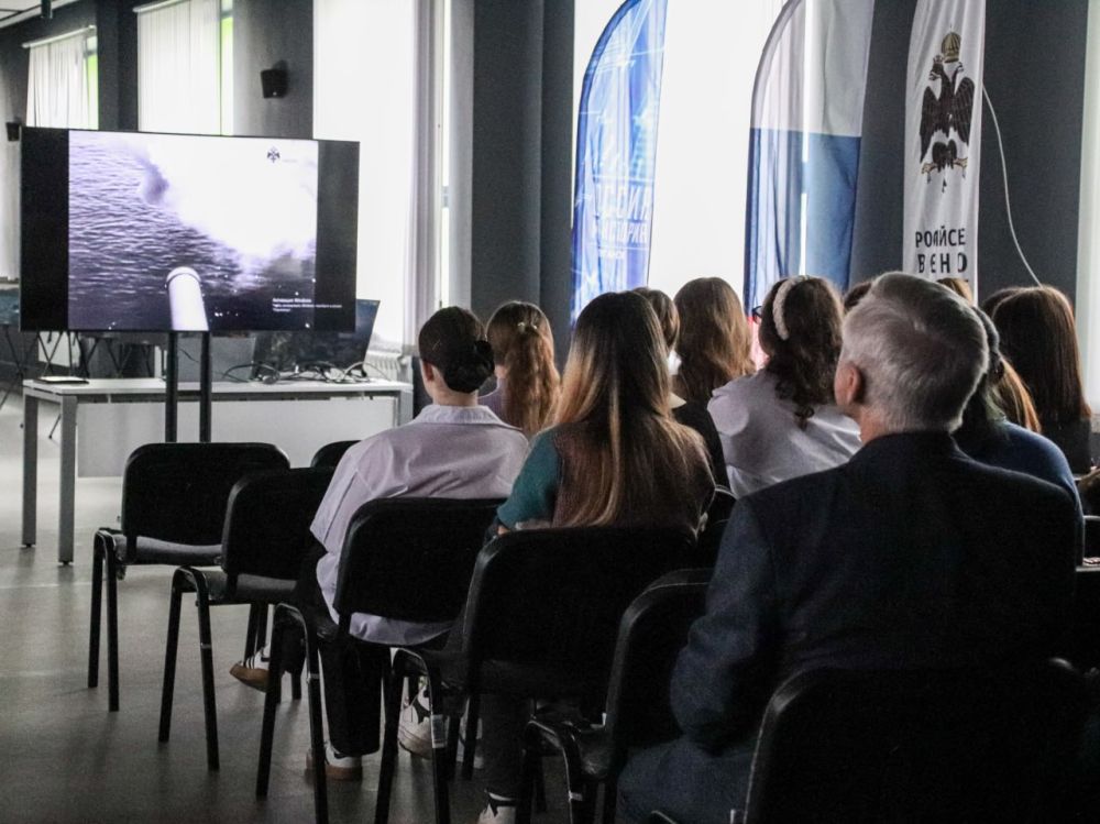 В Луганском историческом парке «Россия – моя история» 18 марта прошел показ первой российской полнометражной картины «Оборона Севастополя», посвященной Крымской войне 1853–1856 годов В Луганском историческом парке «Россия – моя история» 18 марта прошел показ первой российской полнометражной картины «Оборона Севастополя», посвященной Крымской войне 1853–1856 годов