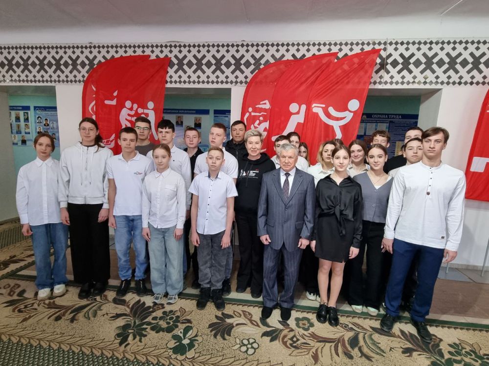 Государственное бюджетное образовательное учреждение среднего профессионального образования Луганской Народной Республики «ЛУГАНСКОЕ ВЫСШЕЕ УЧИЛИЩЕ ФИЗИЧЕСКОЙ КУЛЬТУРЫ» посещали гости из Республики Татарстан Государственное бюджетное образовательное учреждение среднего профессионального образования Луганской Народной Республики «ЛУГАНСКОЕ ВЫСШЕЕ УЧИЛИЩЕ ФИЗИЧЕСКОЙ КУЛЬТУРЫ» посещали гости из Республики Татарстан