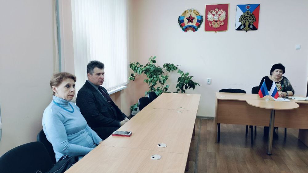 Андрей Рубанцов: Сегодня в Администрации городского округа город Ровеньки состоялось очередное заседание межведомственной комиссии по утверждению программы социальной адаптации и ее реализации в целях предоставления... Андрей Рубанцов: Сегодня в Администрации городского округа город Ровеньки состоялось очередное заседание межведомственной комиссии по утверждению программы социальной адаптации и ее реализации в целях предоставления...