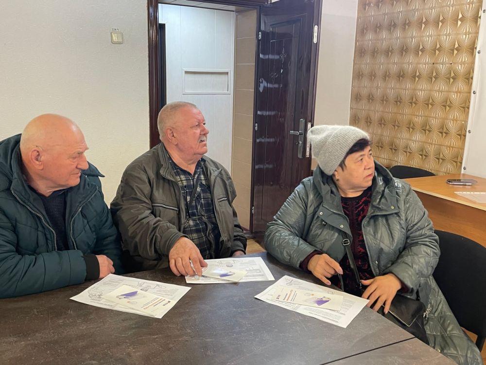 Полиция и представители банка провели встречу с жителями Суходольска Полиция и представители банка провели встречу с жителями Суходольска