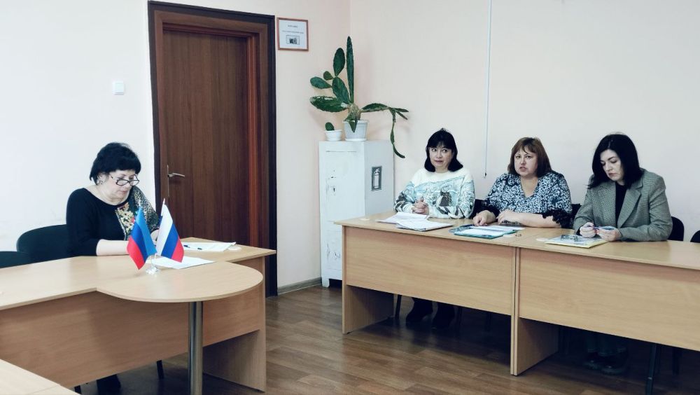 В Администрации городского округа город Ровеньки состоялось очередное заседание межведомственной комиссии по утверждению программы социальной адаптации и ее реализации в целях предоставления государственной социальной помощи... В Администрации городского округа город Ровеньки состоялось очередное заседание межведомственной комиссии по утверждению программы социальной адаптации и ее реализации в целях предоставления государственной социальной помощи...