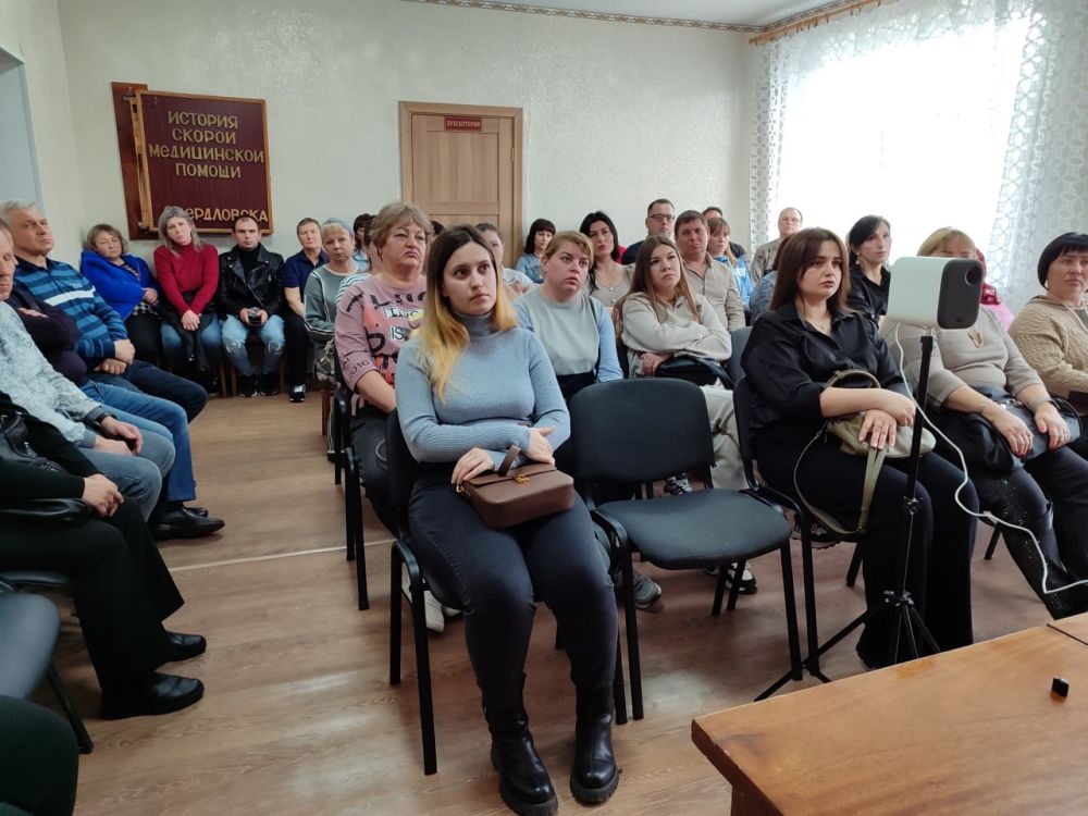 В Свердловском филиале Луганского центра медицины катастроф прошел обучающий семинар В Свердловском филиале Луганского центра медицины катастроф прошел обучающий семинар