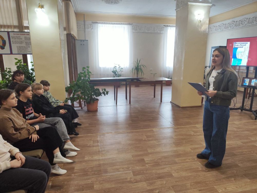 Одиннадцать лет назад Республика Крым и город Севастополь снова стали единым целым со своей исторической Родиной Одиннадцать лет назад Республика Крым и город Севастополь снова стали единым целым со своей исторической Родиной