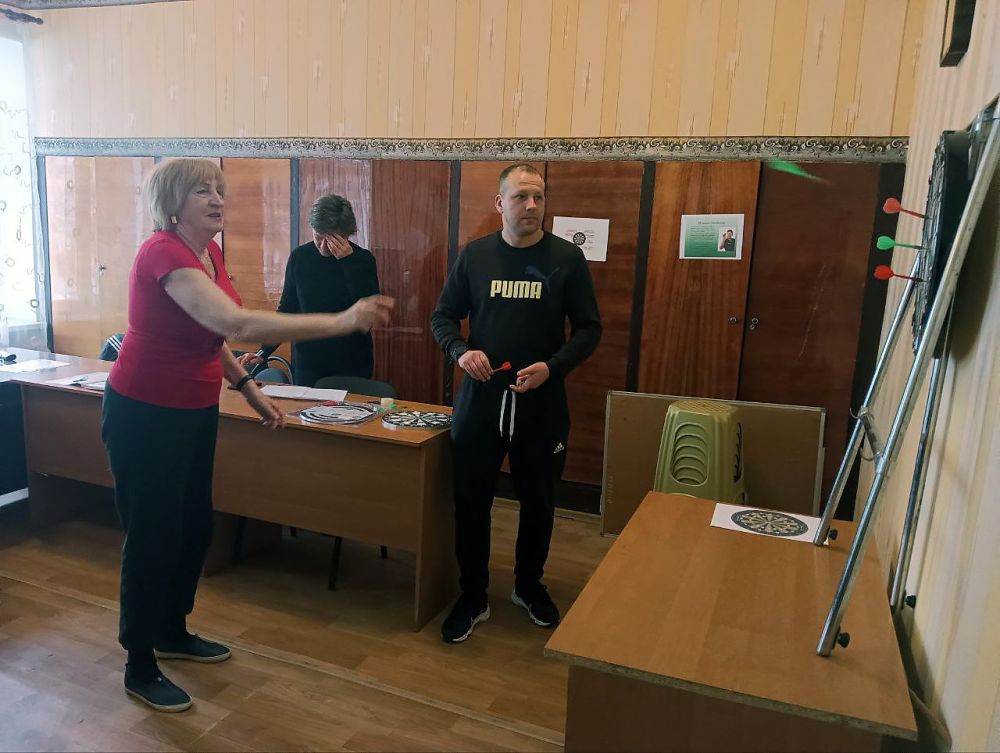Дартс-турнир в Краснодонском центре социального обслуживания Дартс-турнир в Краснодонском центре социального обслуживания