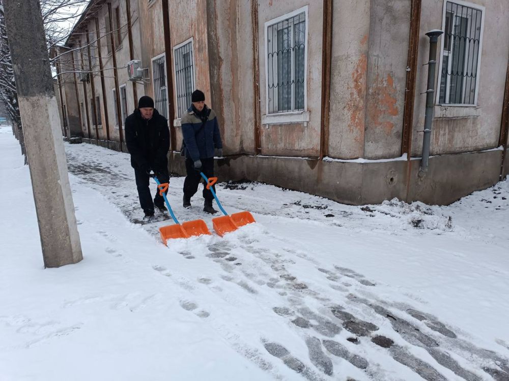 Виктория Сергеева: Коммунальные службы в действии Виктория Сергеева: Коммунальные службы в действии