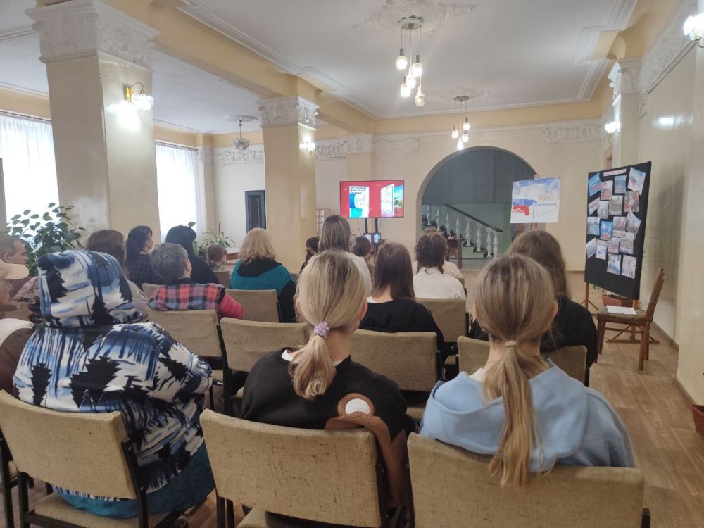 Одиннадцать лет назад Республика Крым и город Севастополь снова стали единым целым со своей исторической Родиной Одиннадцать лет назад Республика Крым и город Севастополь снова стали единым целым со своей исторической Родиной