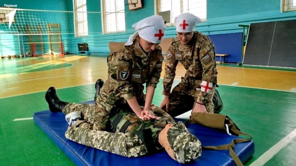 Молодежь ЛНР участвует в отборочном этапе Всероссийской военно-патриотической игры «Зарница 2.0» Молодежь ЛНР участвует в отборочном этапе Всероссийской военно-патриотической игры «Зарница 2.0»