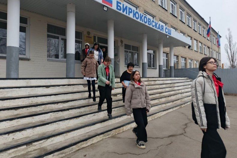 В 17 образовательных организации Свердловского муниципального округа прошли учения по антитеррористической безопасности В 17 образовательных организации Свердловского муниципального округа прошли учения по антитеррористической безопасности