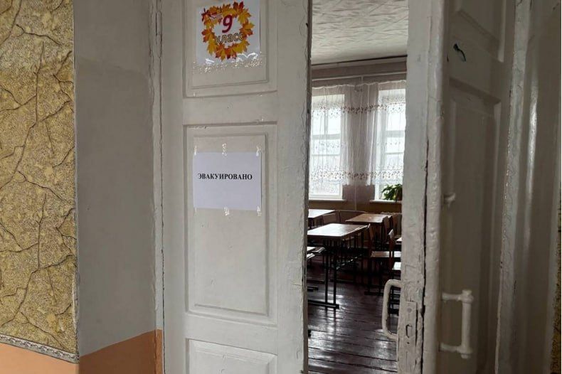 В 17 образовательных организации Свердловского муниципального округа прошли учения по антитеррористической безопасности В 17 образовательных организации Свердловского муниципального округа прошли учения по антитеррористической безопасности