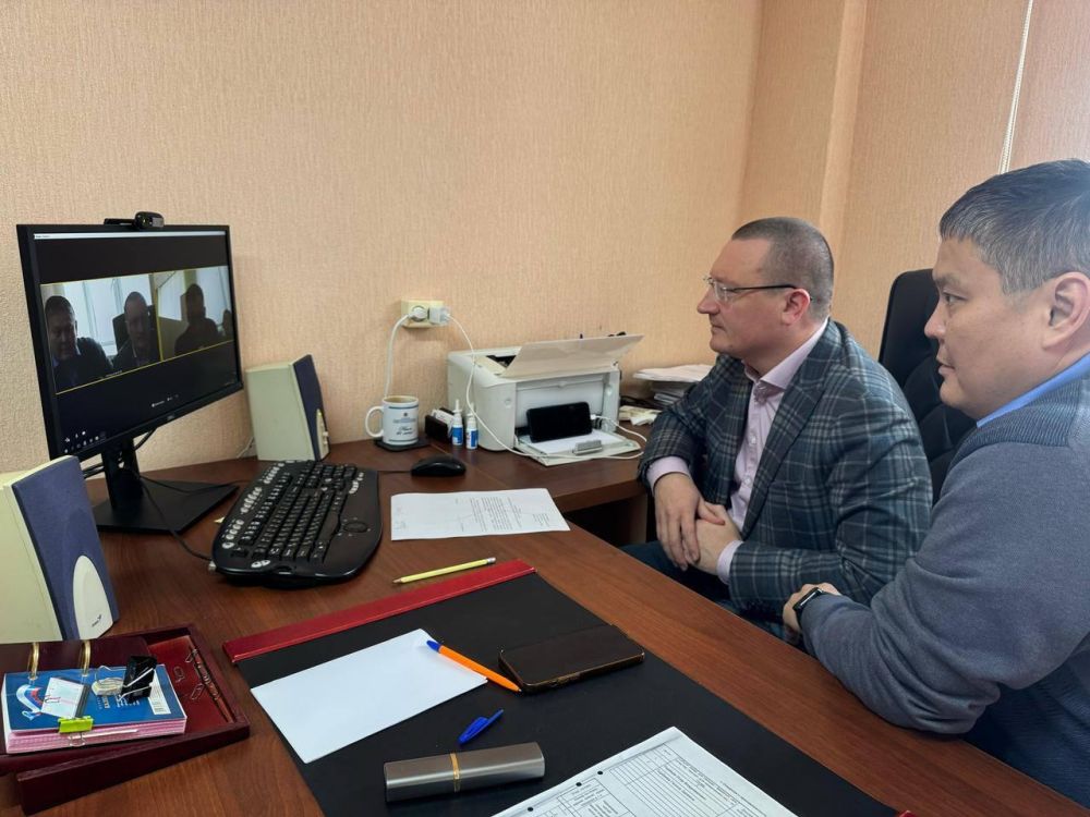 Калмыкия и Антрацит налаживают взаимодействие по предоставлению коммунальных услуг Калмыкия и Антрацит налаживают взаимодействие по предоставлению коммунальных услуг