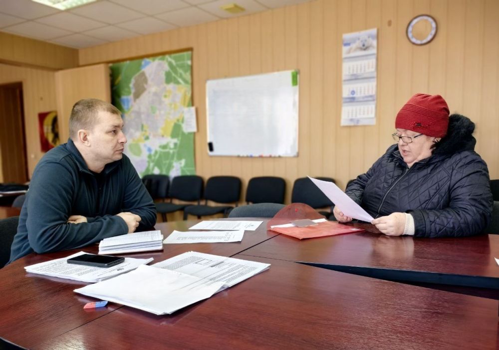 Провёл плановый приём граждан Провёл плановый приём граждан