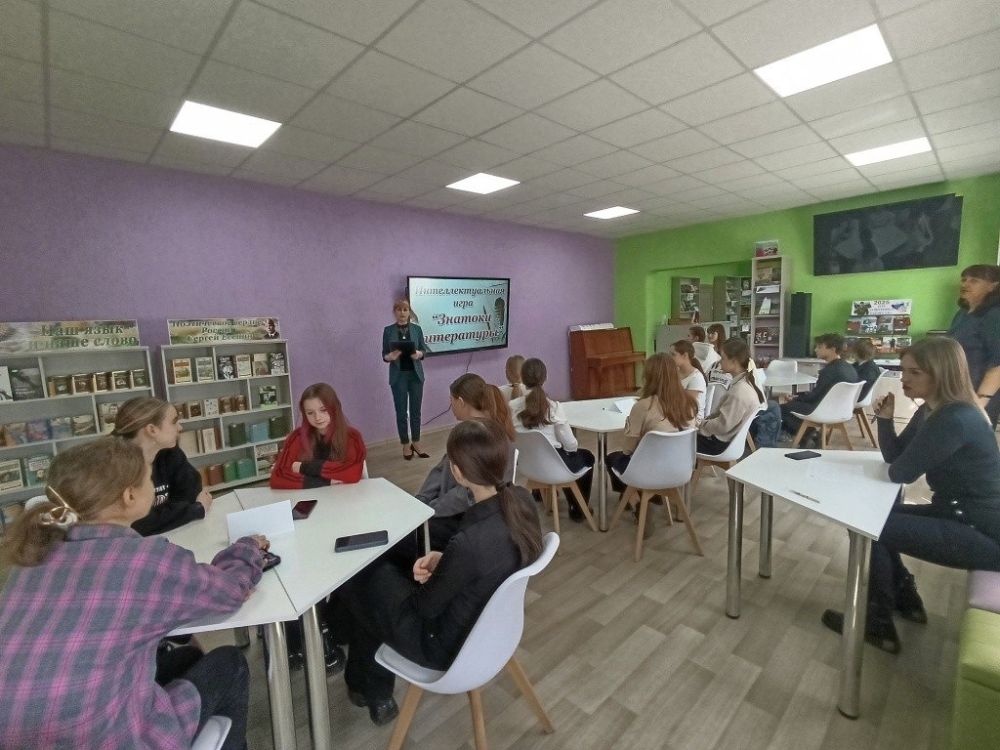 В Стаханове открылся центр «Русское Слово» В Стаханове открылся центр «Русское Слово»