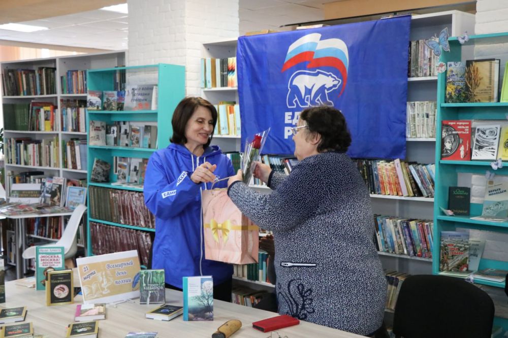 Литературная гостиная "Стихов таинственные звуки" в МБУ "Марковская централизованная библиотечная система" Литературная гостиная "Стихов таинственные звуки" в МБУ "Марковская централизованная библиотечная система"