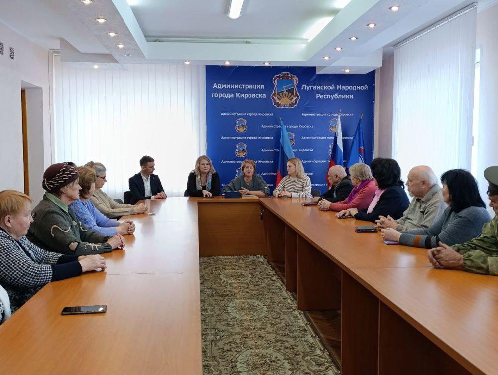 Делегация из региона - шефа Иркутской области с рабочим визитом посетит город Кировск Делегация из региона - шефа Иркутской области с рабочим визитом посетит город Кировск