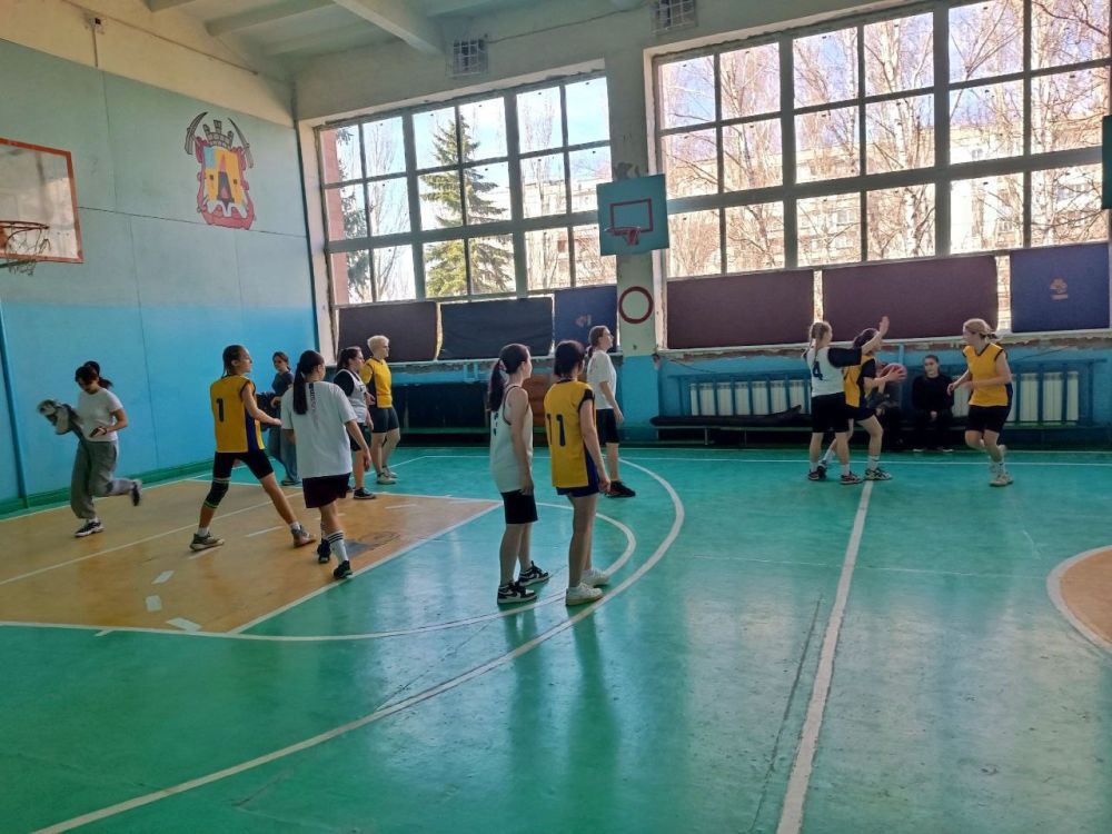 Соревнования по БАСКЕТБОЛУ Соревнования по БАСКЕТБОЛУ