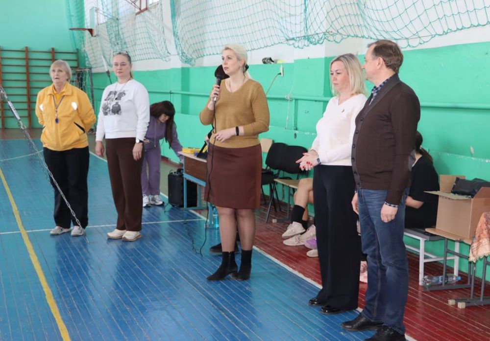 Стаханов принял Республиканский турнир по волейболу! Стаханов принял Республиканский турнир по волейболу!