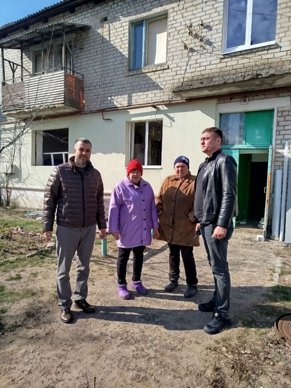 Вячеслав Третьяков: Сегодня мой первый заместитель, Владимир Запорожец, совместно с Евгением Романьковым, заместителем начальника управления по взаимодействию с органами местного самоуправления Астраханской области, провели... Вячеслав Третьяков: Сегодня мой первый заместитель, Владимир Запорожец, совместно с Евгением Романьковым, заместителем начальника управления по взаимодействию с органами местного самоуправления Астраханской области, провели...