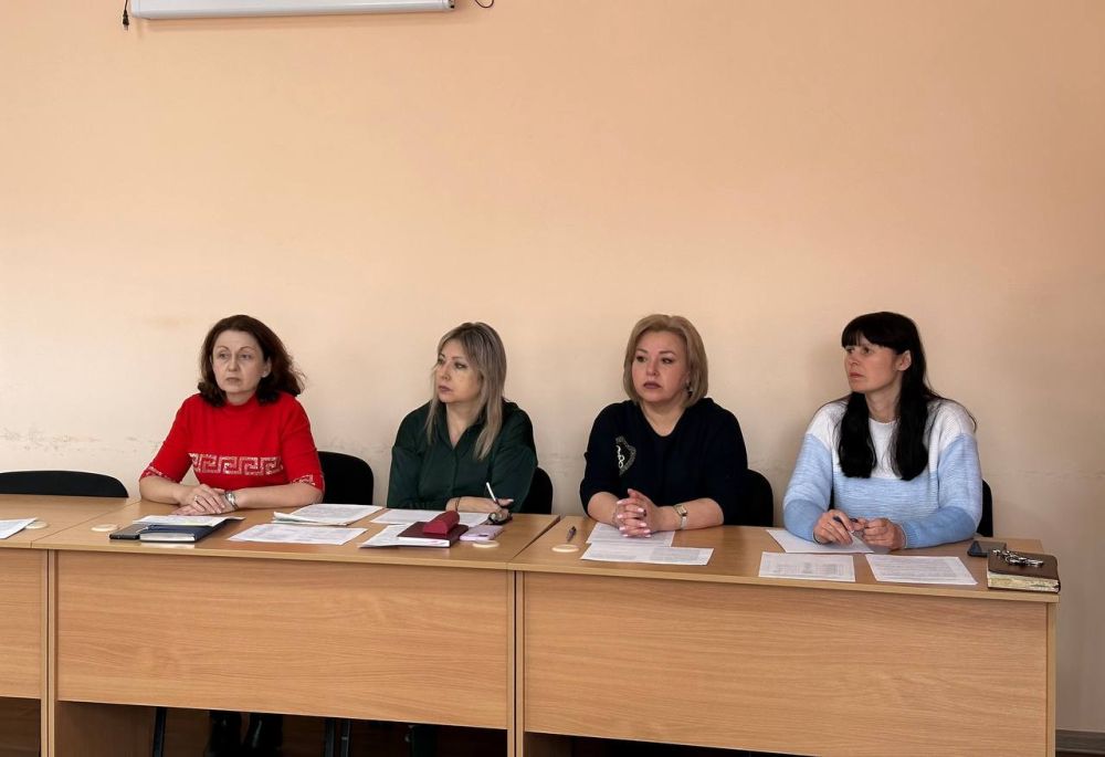 В Администрации городского округа города Ровеньки состоялось заседание экспертного совета по вопросам гармонизации межнациональных (межэтнических) и этно-конфессиональных отношений В Администрации городского округа города Ровеньки состоялось заседание экспертного совета по вопросам гармонизации межнациональных (межэтнических) и этно-конфессиональных отношений