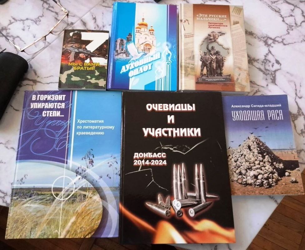 Состоялся «Литературный квартирник с членом Союза писателей России Александром Сигидой» Состоялся «Литературный квартирник с членом Союза писателей России Александром Сигидой»