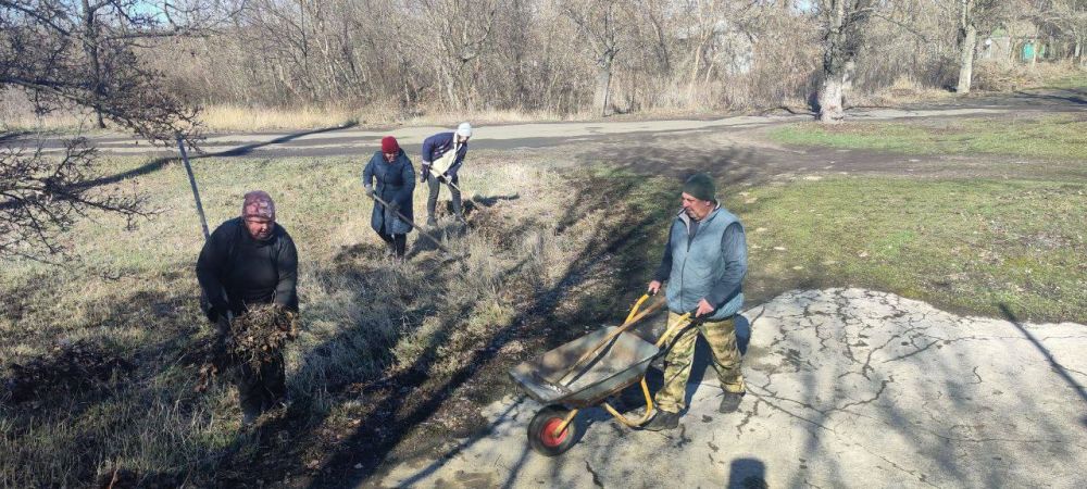 Субботники на территории Краснолучского городского округа Субботники на территории Краснолучского городского округа